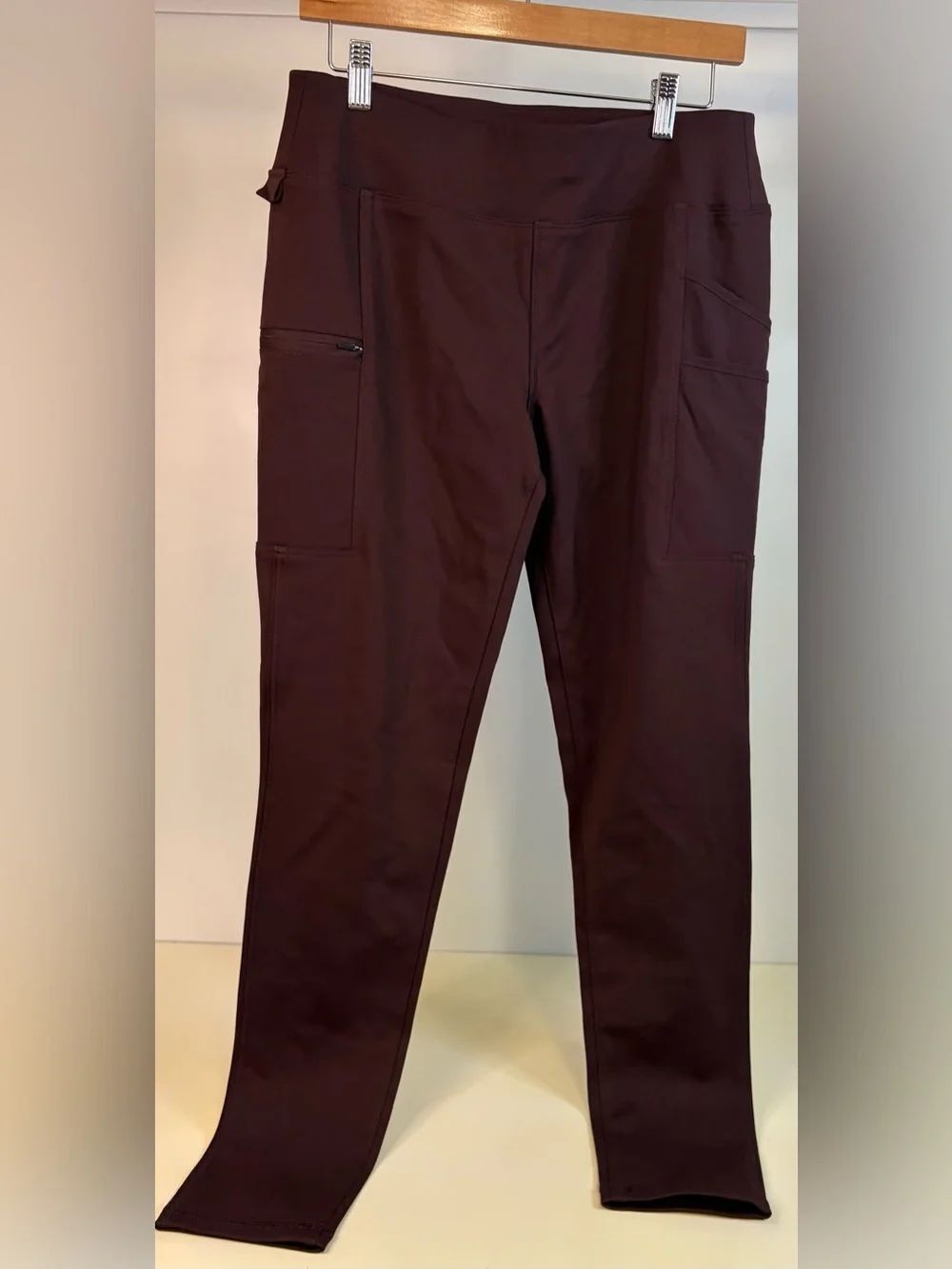 NWT Maroon Carhartt Women's Force Utility Leggings Medium